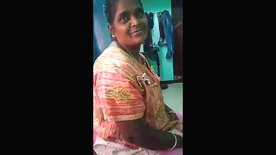 Tamil aunty sex with hubby after huge boobs press