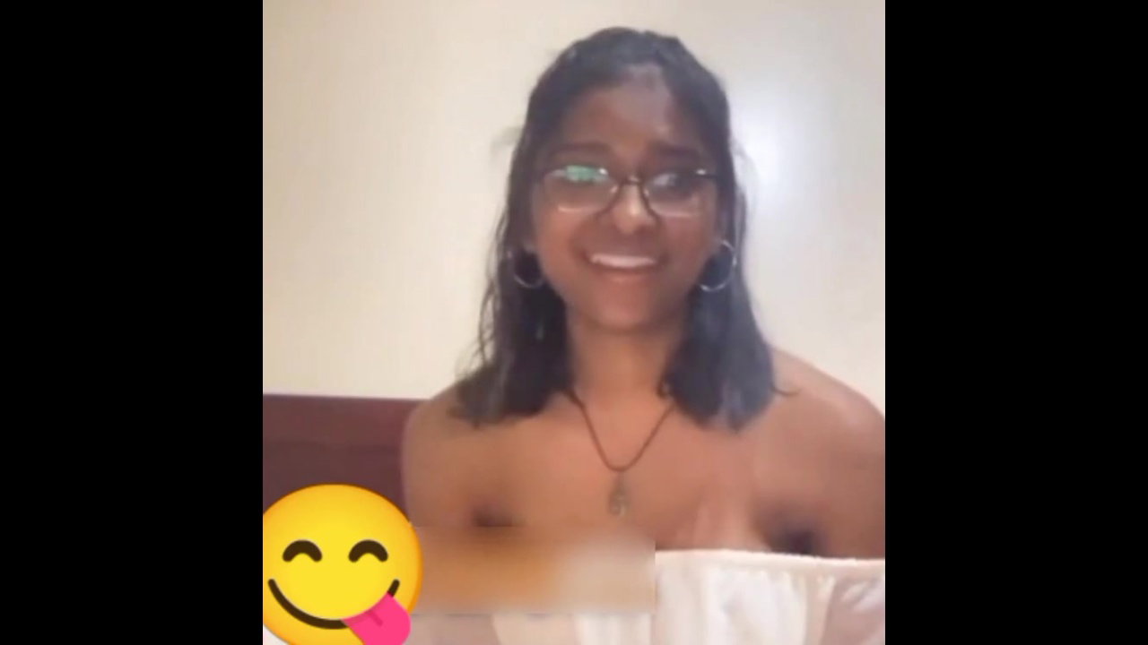 Small Boobs Tamil Girl Showing