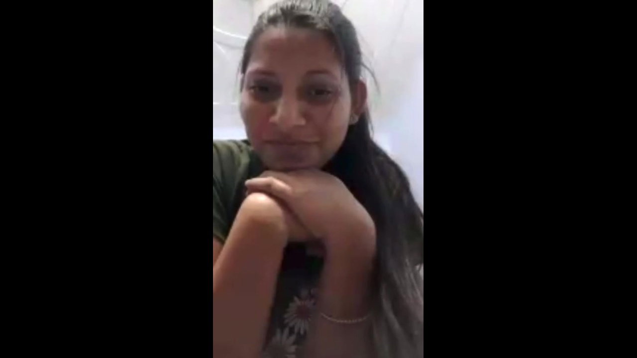 girlfriend milky boobs show to lover new MMS
