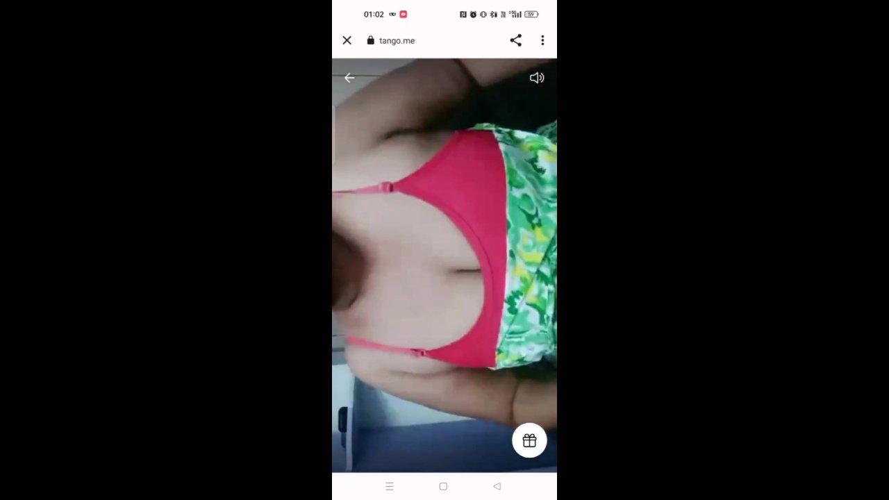 tango girl Thanya boob dikhayi