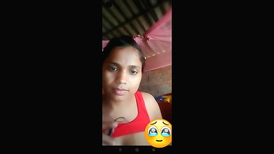 village desi girl showing nude figure on cam