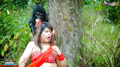 AKALI BADE DUDHWALI AURAT KO DEKH KE CHUDNE AYA BHUTO KA SARDAR THARKI KAPALA FULL MOVIE