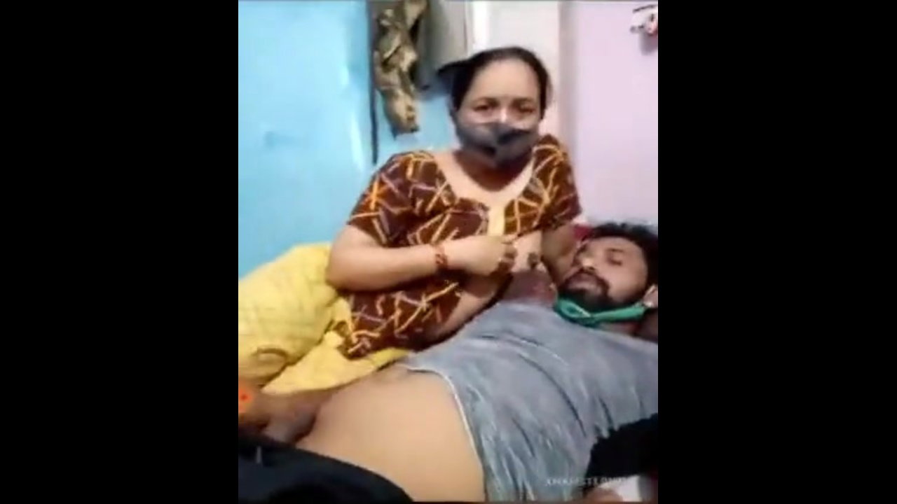 Indian maid breast feeding house owner on cam for money