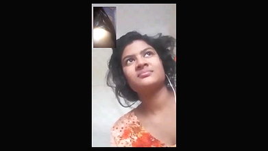 Bangladeshi Gf showing boobs and pussy