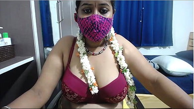 super Tamil Bhabhi webcam show