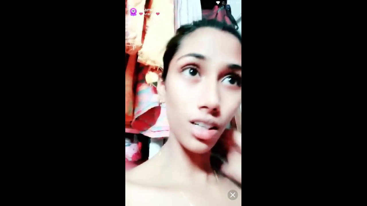 Tango girl showing 6