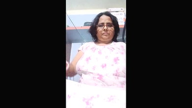 0 horny tanker milf mom showing masturbating 1