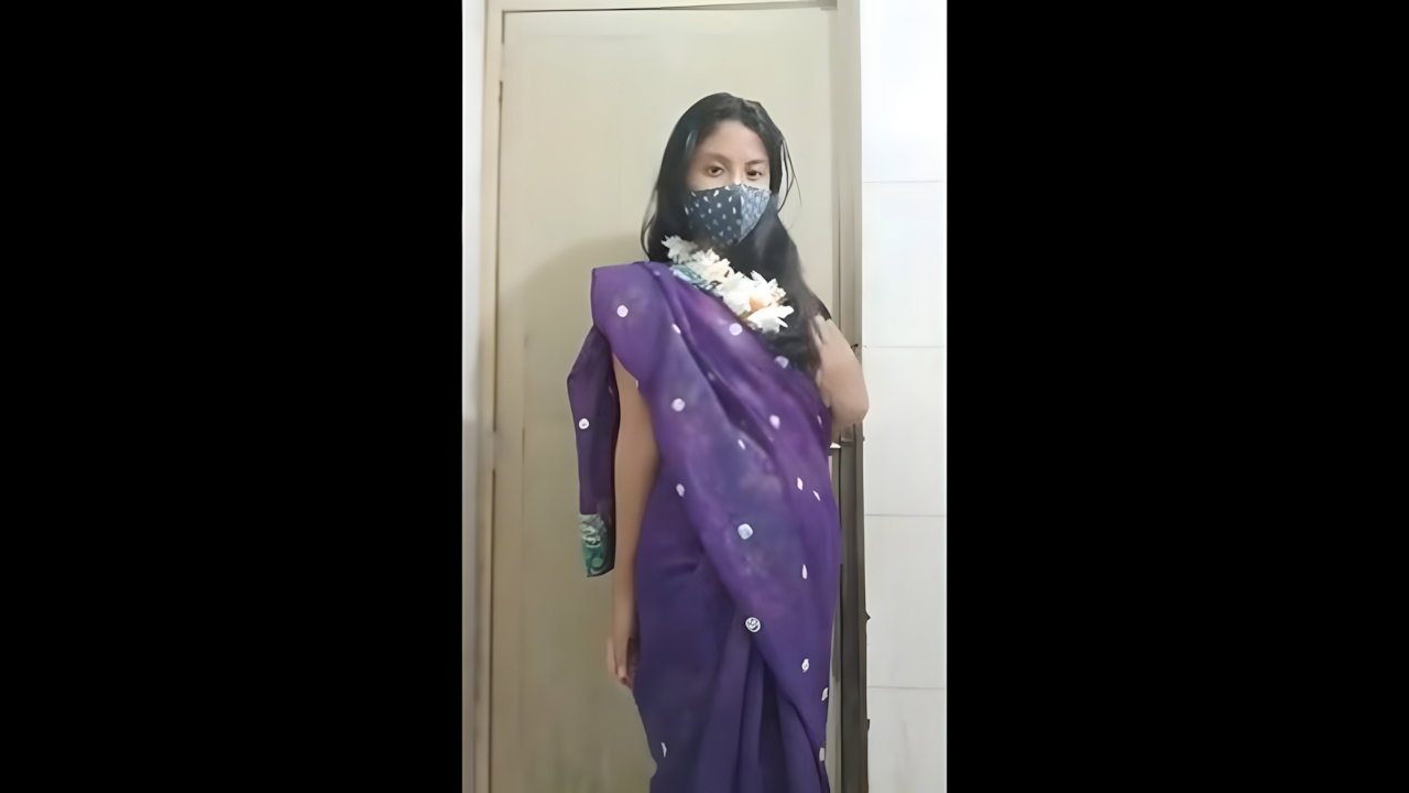 Desi Girl Cam Show Nude Strip