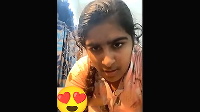 Beautiful Girl Showing Fingering On Video Call