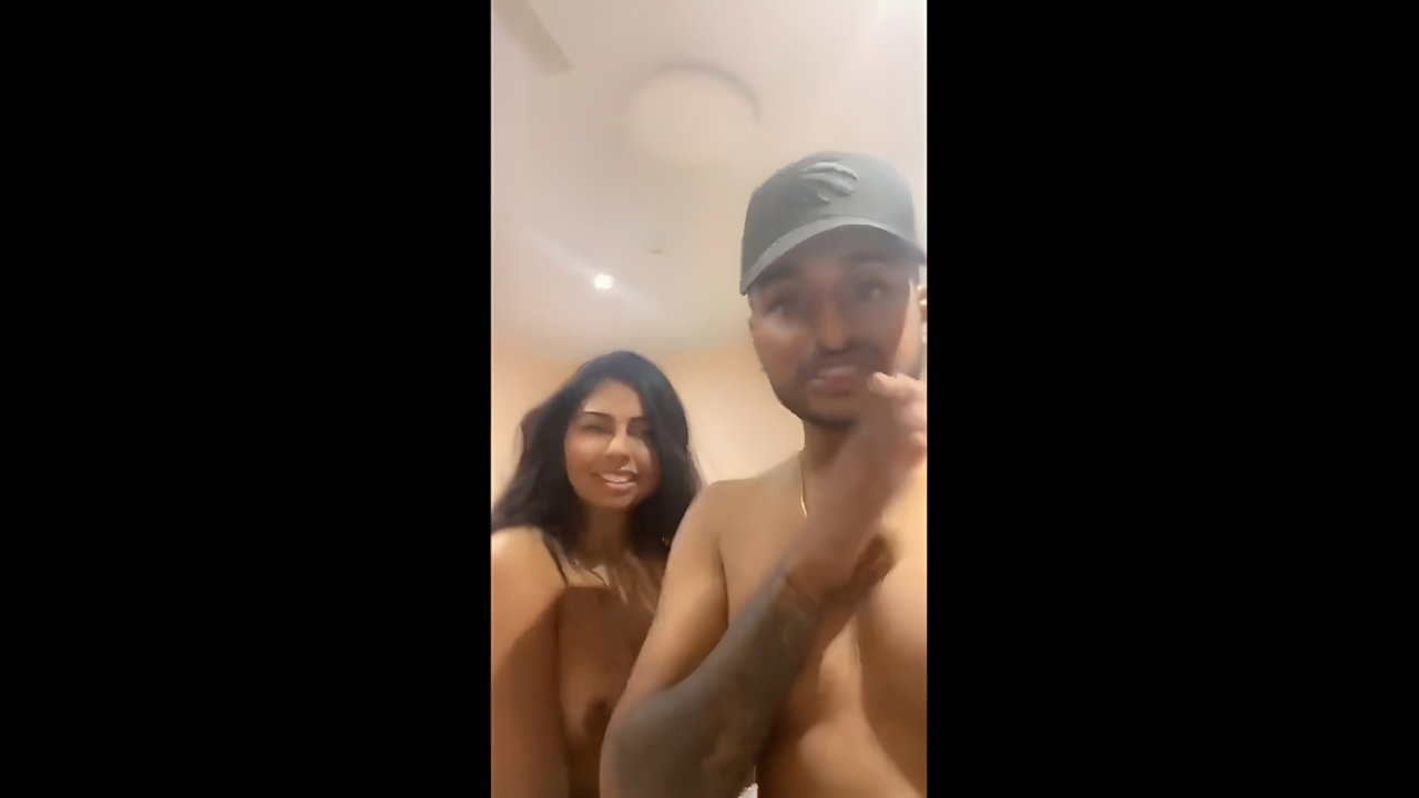 Gf bf showing
