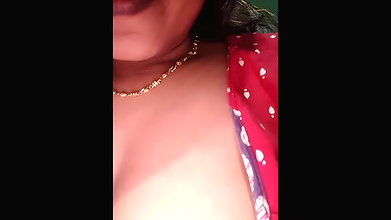 Sexy bhabhi Fingering in video call