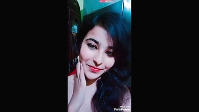 sexy Pakistani girl
