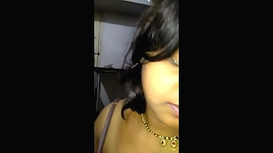 Cheating Bhabhi Hindi XXX sex video
