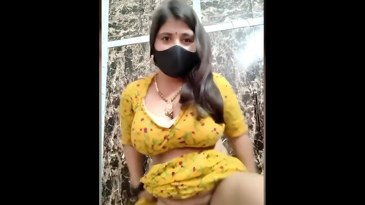 Indian bhabhi showing pussy and fingering in bathroom