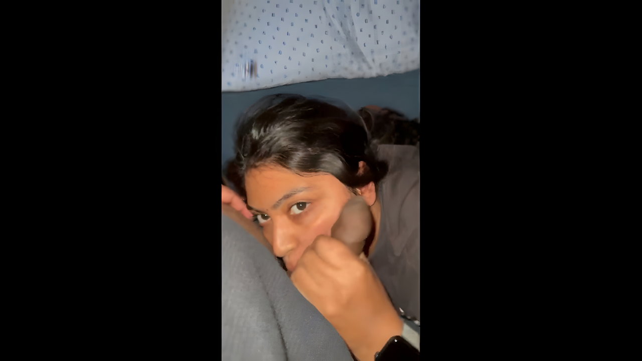 Pro Sucker Sexy Indian Horny Wife Blowjob Mms
