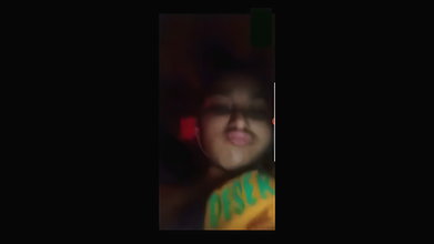 Girlfriend showing her boobs in videocall to his bf