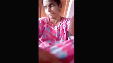 Aunty pussy Fingering by neighbor uncle