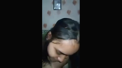 young lovers nude blowjob