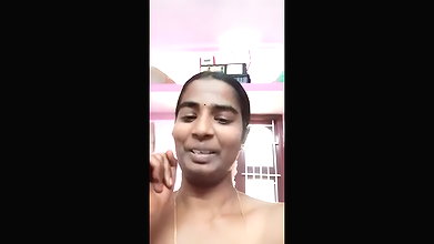 Tamil aunty taking  show her sexy nude figure