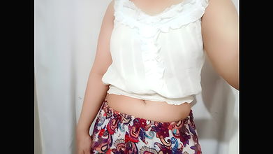 Repairman to fix the TV when Sexy Priya Bhabhi takes off Mistry’s pants & Touch his big cock then He fucks her (Hindi)