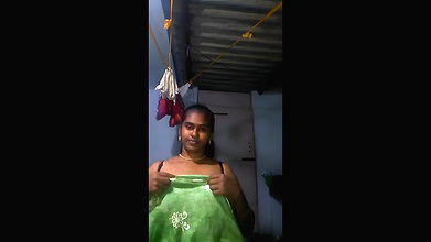 Tamil Aunty pressing and rubing her boobs