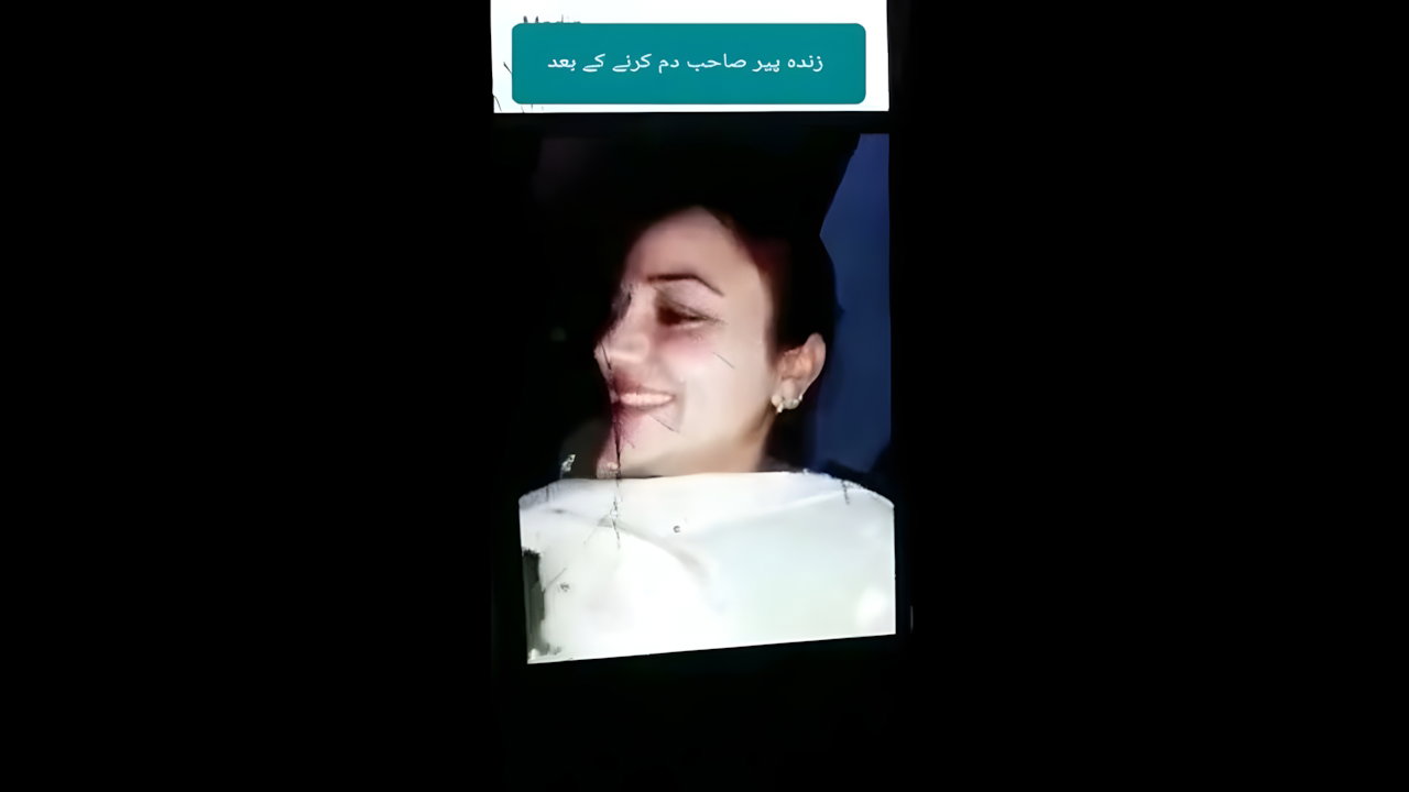 Muslim guy sucking boobs of neighbor bhabhi