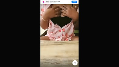 paid girl nude show