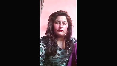 Muslim aunty showing her boobs