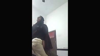 Muslim stepdaughter riding hard