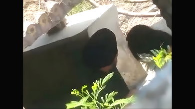Boyfriend caught his gf with sardar