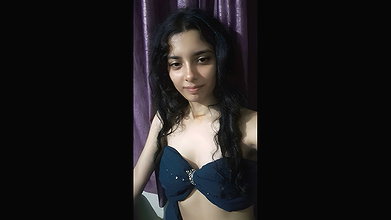 horny girlfriend showing