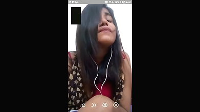 Bengali college show her sexy boobs on video call