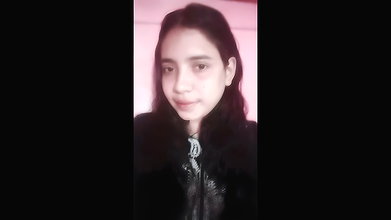 sexy girlfriend sends nude for boyfriend
