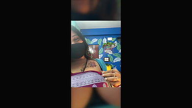 V Hot Sweti Stripchat milky tits show