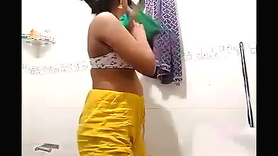 Chennai IT Tamil girl Jenifer solo