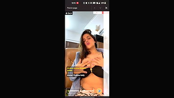 Vansheen Verma Showing Deep Cleavage & Navel to Tease on App Live ~ Omg Bikini live