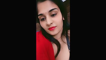 Shaluu Bhabi in Bra Teasing on Tango Live ~ with Face