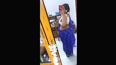 Horny Bengali girl showing  inserting carrot inside her pussy