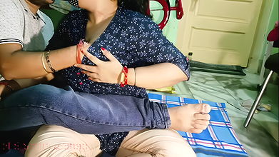 Beautiful 18 Year Old Girlfriend Homemade Video