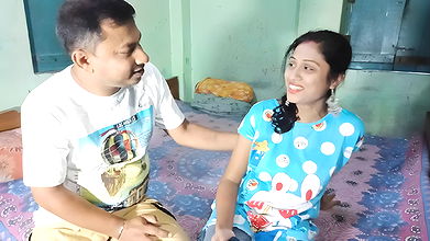 Indian bengali ajj mera mousi ki larki ayithi mujhe invitation dane uske ghar jano kousi bahane mujhe choda ke chaligayi