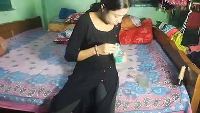 Indian bengali pinki vabi ka ajj mood off vedio hay friends
