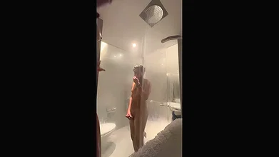 Delhi University girl fucking with minister Son under shower in hotel room