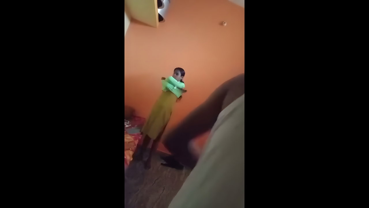 Indian Sex MMS with prostitute at night full chudai