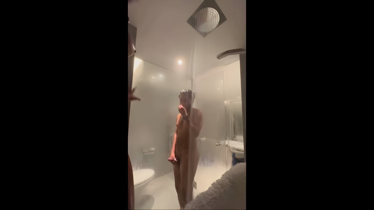 Desi Gf Fucking in Shower My Desi