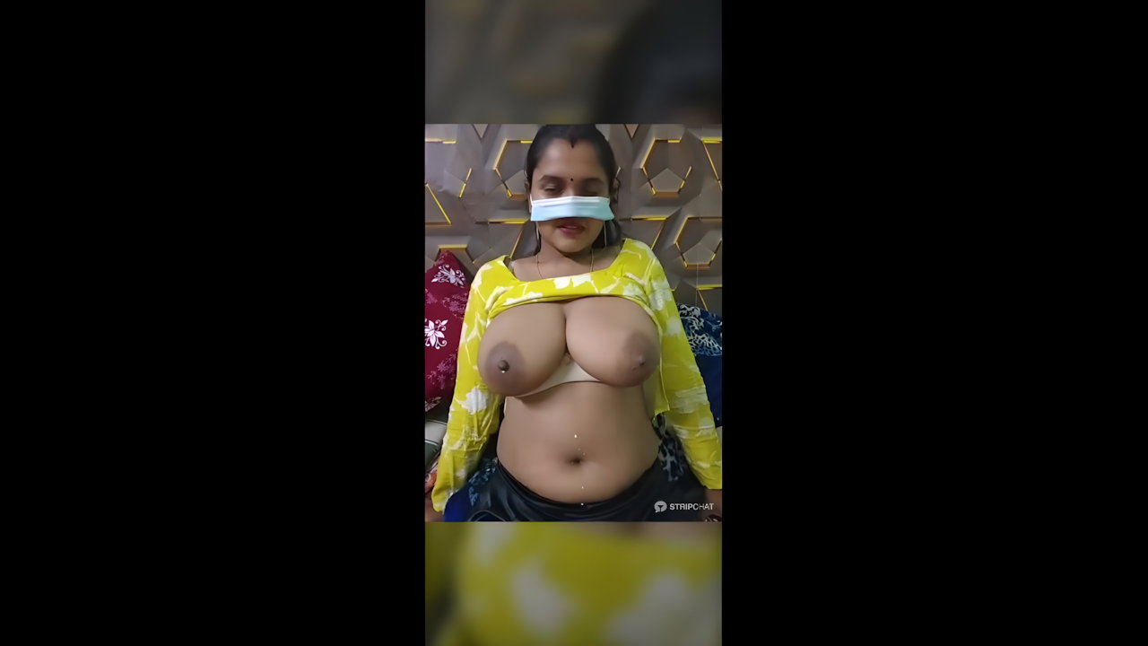 Sonniyaa’s Sensual Navel Milk Ritual My Desi