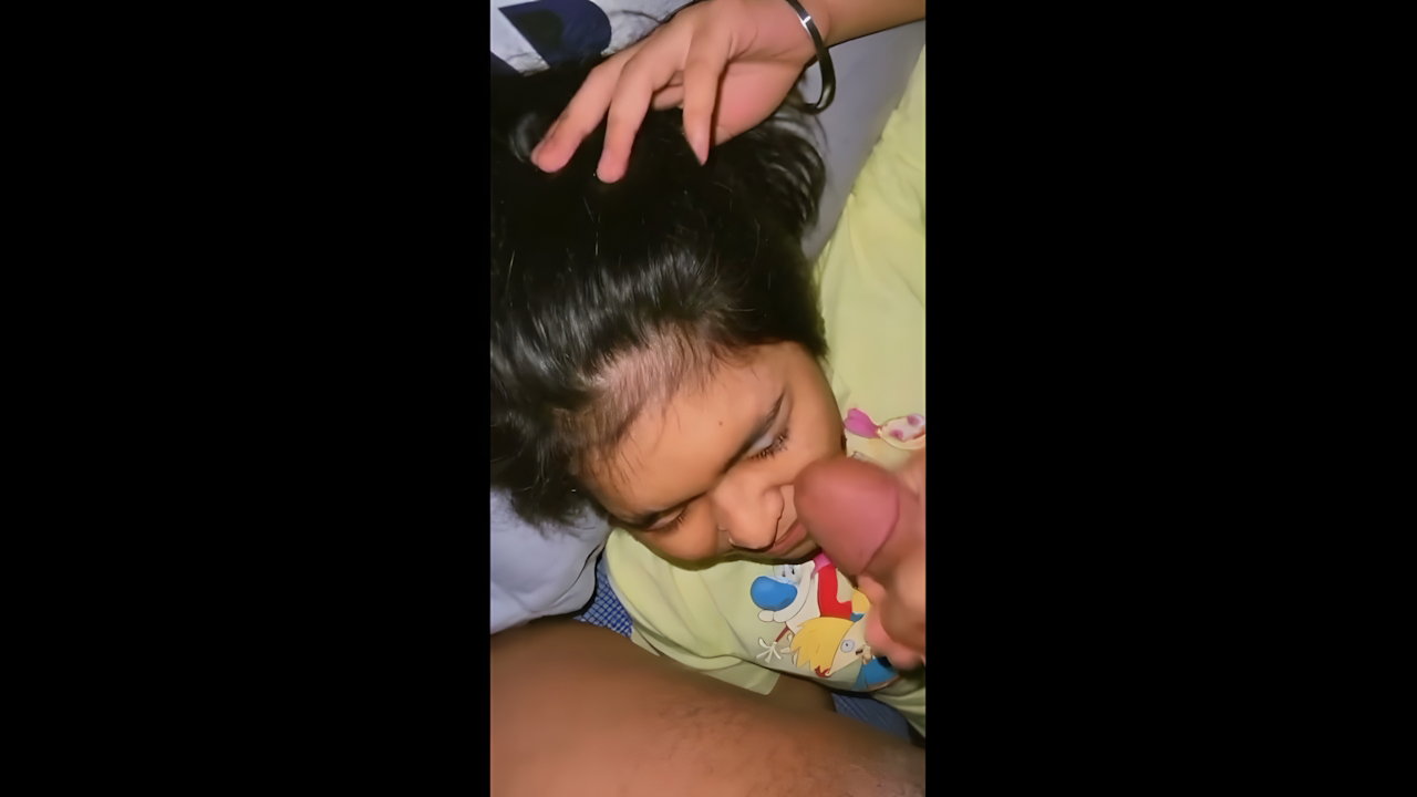 Cute Girlfriend Takes Cumshot in Indian Sex MMS After Fucking