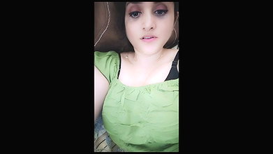 Paki Beauty Aliza Boobs Show