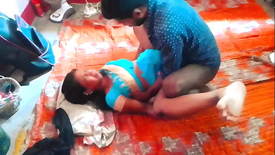Apne ghar se i meri wife maine din ko hi use pel diya