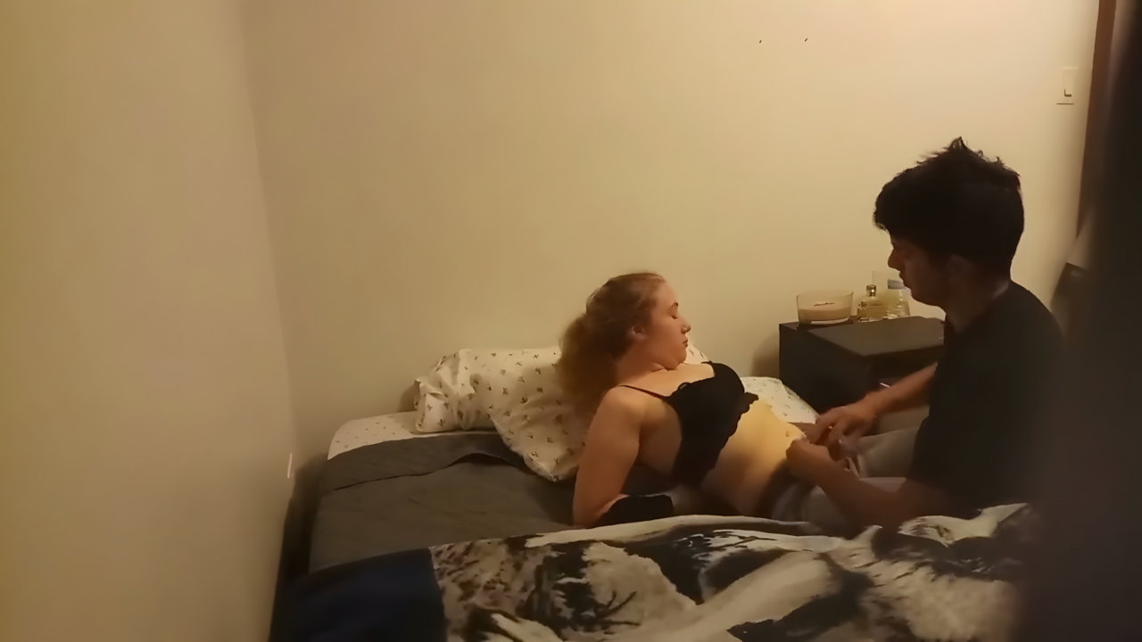 Indian College Student Licks Juicy Pussy & Deep Blowjob My Desi