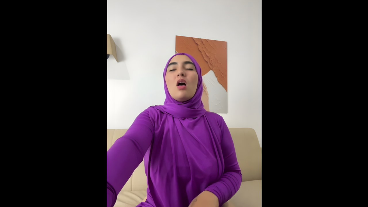 Indian Sex MMS of a Beautiful Purple Hijabi Bangla